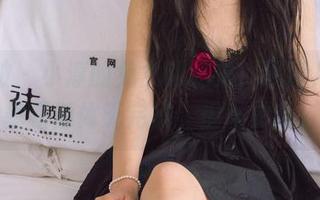 袜啵啵 – 小淳的兔女郎私拍，原图几乎被暴露得体无完肤，但没关系。
