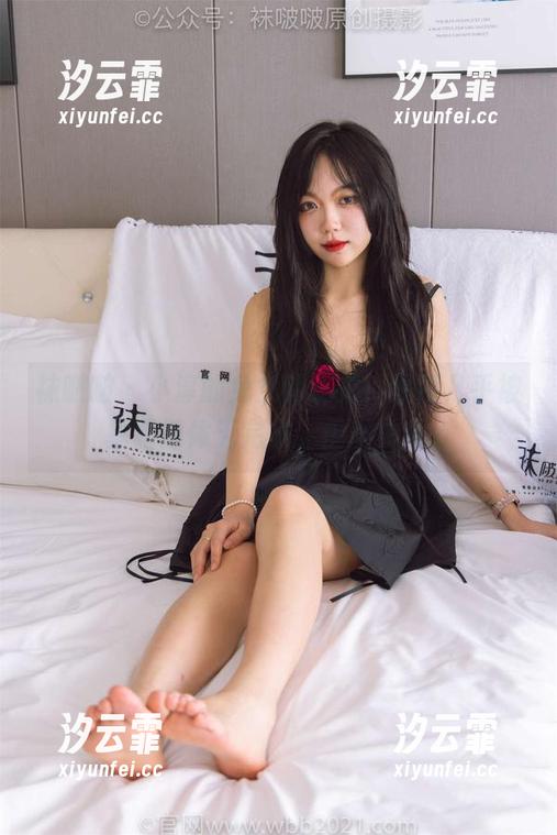 袜啵啵-小淳 袜啵啵 - 小淳的兔女郎私拍,原图几乎被暴露得体无完肤,但没关系。