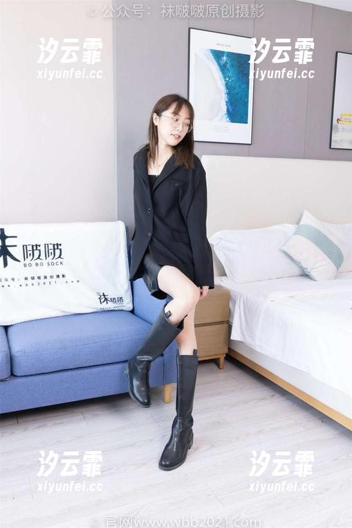 袜啵啵 - 风吟花语，熊熊裸足原图带来的清新气息。