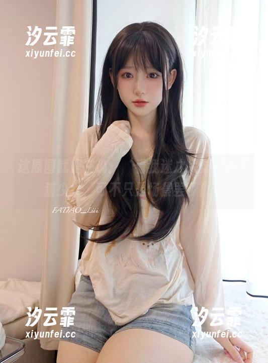 这原图就是在说：‘看我迷之呆梨，折耳猫少女，可不只是场景罢了！’