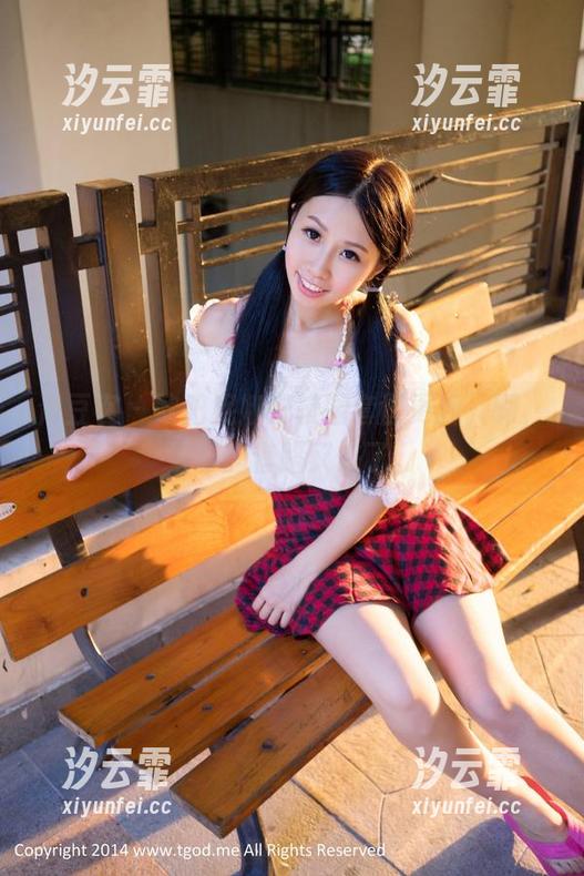 青豆客-欧阳妮娜娜 青豆客 - 欧阳妮娜娜校园套图更新,啊,要学的套路又来了。