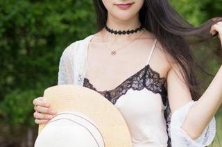 魅妍社 – 学生时代的回忆，王婉悠Queen的校服写真，看来这年头校服也能穿出新高度？