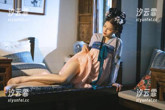 鹿八岁baby精选：女孩们，不做普通的食客，做快乐的灶神！